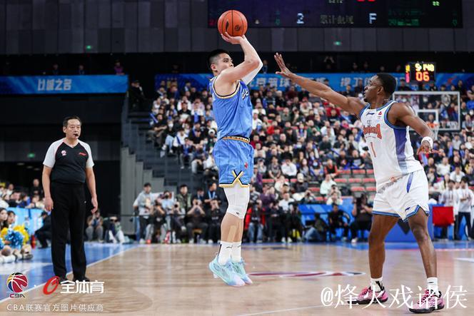 北汽豪取新疆伊力特，111比84精彩逆袭瞬间