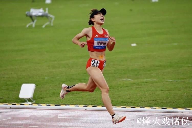 全运会女子5000米决赛 河南选手梁田田夺冠